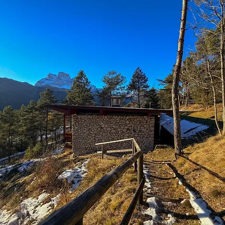 Panoramic In The Eni Village Near Cortina Horská chata